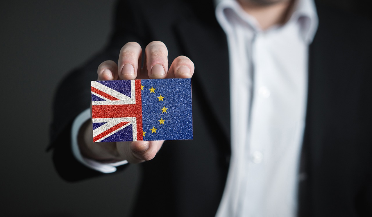 英国脱欧最新动态，经济、政治与未来展望